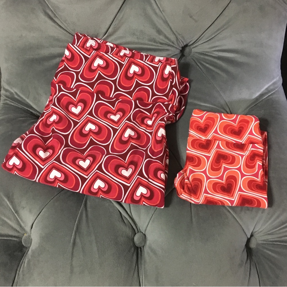 Valentines hearts TC and kids mommy & Me leggings set
